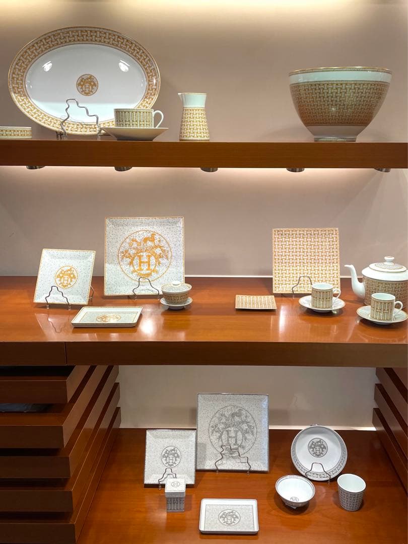 【新品　ギフト包装】エルメス モザイク プラチナ パンプレート　16cm