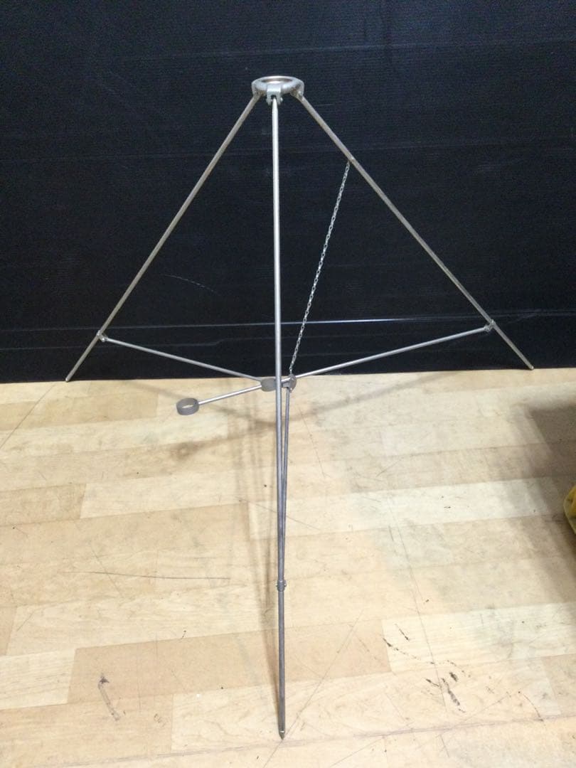 旗用三脚台とポールのセット　ケース付き