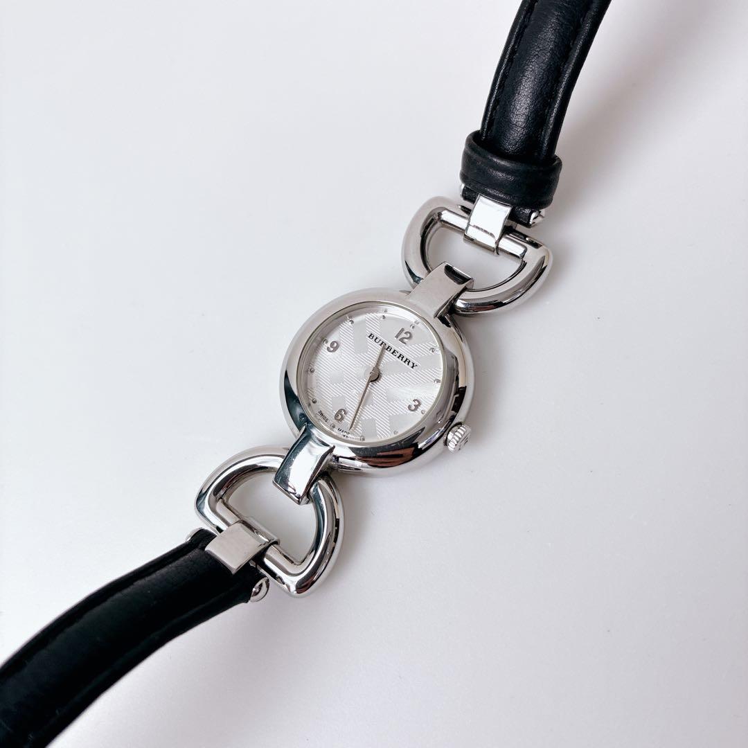 BURBERRY バーバリー 腕時計 美品 新品電池 レザーベルト チェック柄