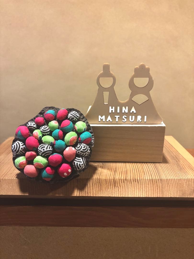 蓮の花ちりめん細工のお雛様飾り