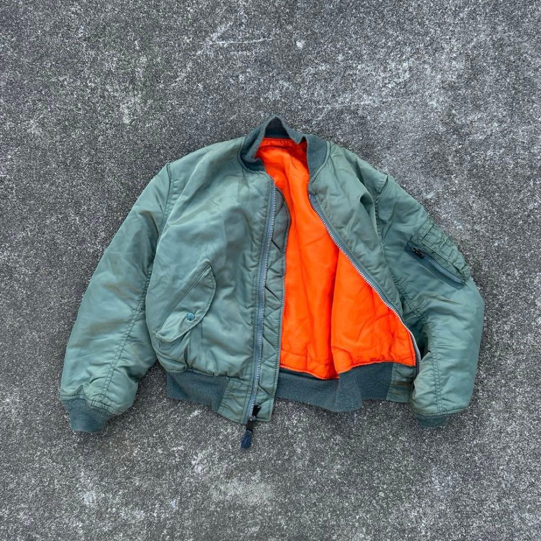 90s ALPHA MA-1 flight jaket USA製　短丈　古着
