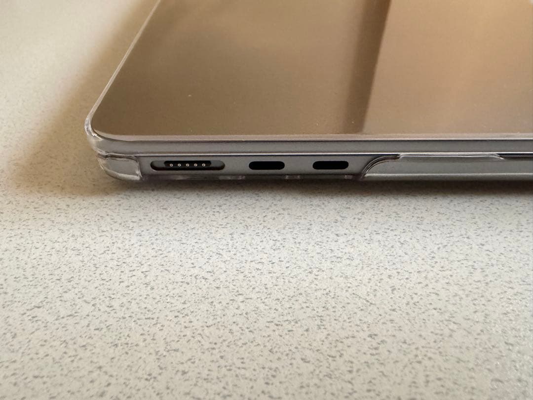 Apple MacBook Air 8GB256GB 2022スペースグレー美品