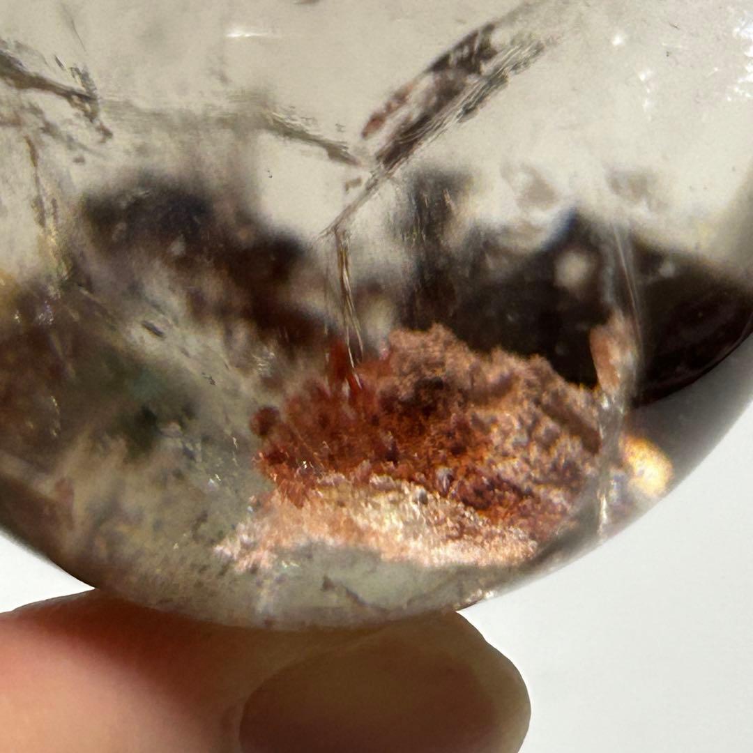 透明感　ライトスモーキー　ガーデンクォーツ　赤ピンク　直径4cm 重さ88g