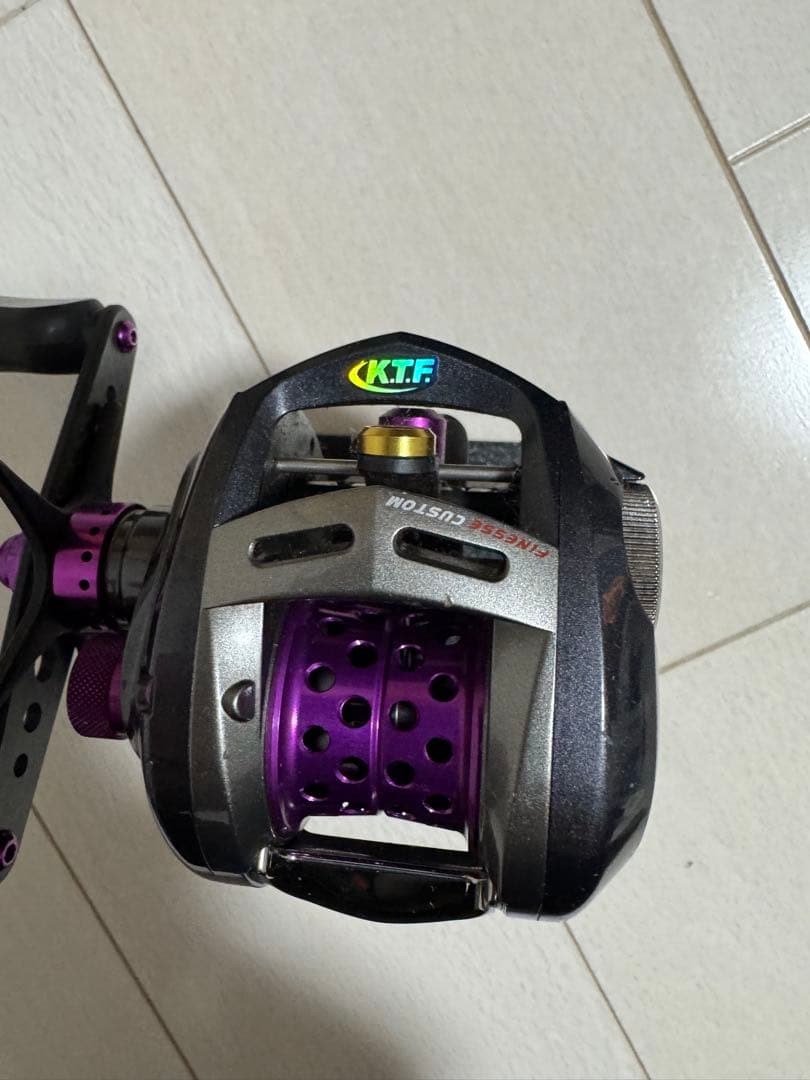 ダイワ アルファス フィネスカスタム105H KTFパープル