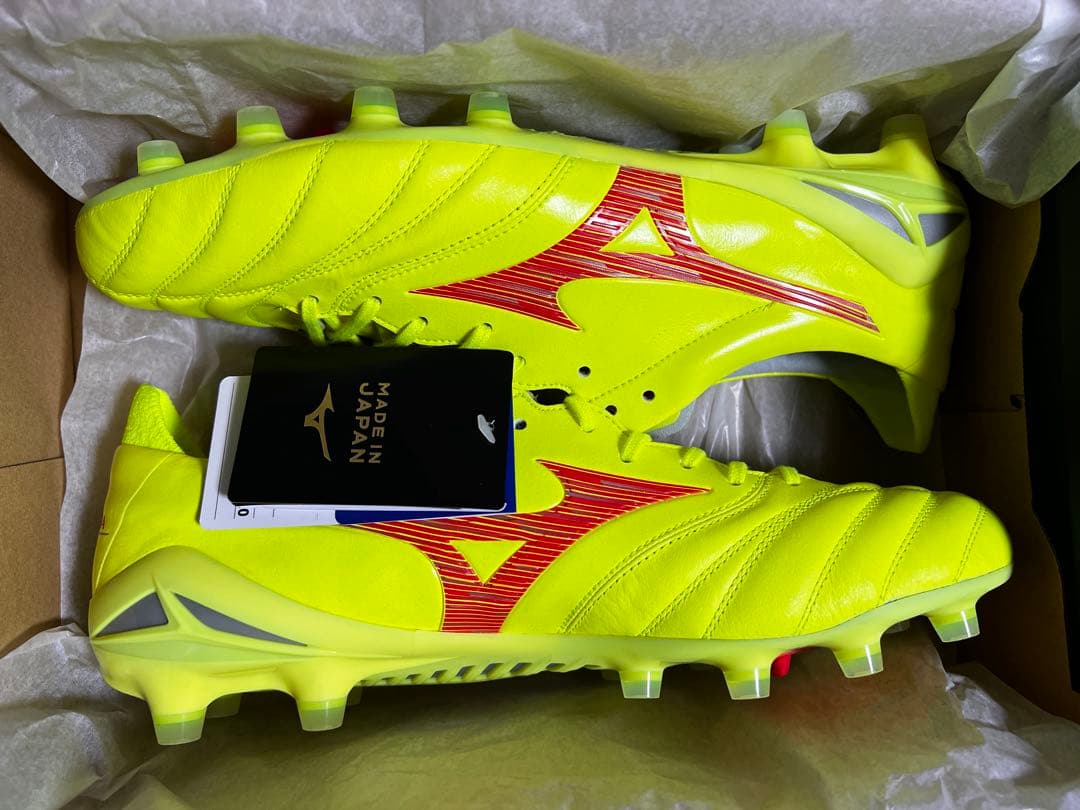 新品 ミズノ モレリアネオ4ジャパン 28㌢ P1GA243045