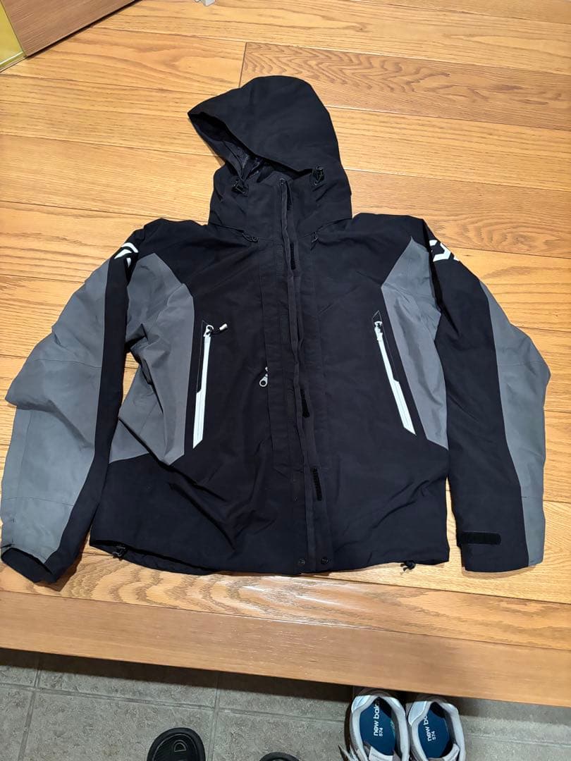 ダイワ　釣り　ウェア