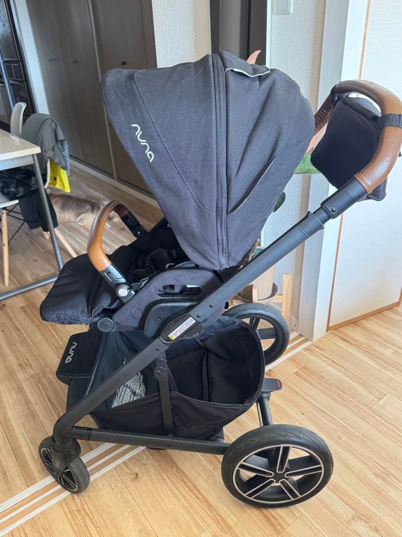 Nuna ベビーカー グレー 5点式シートベルト nuna mix 2