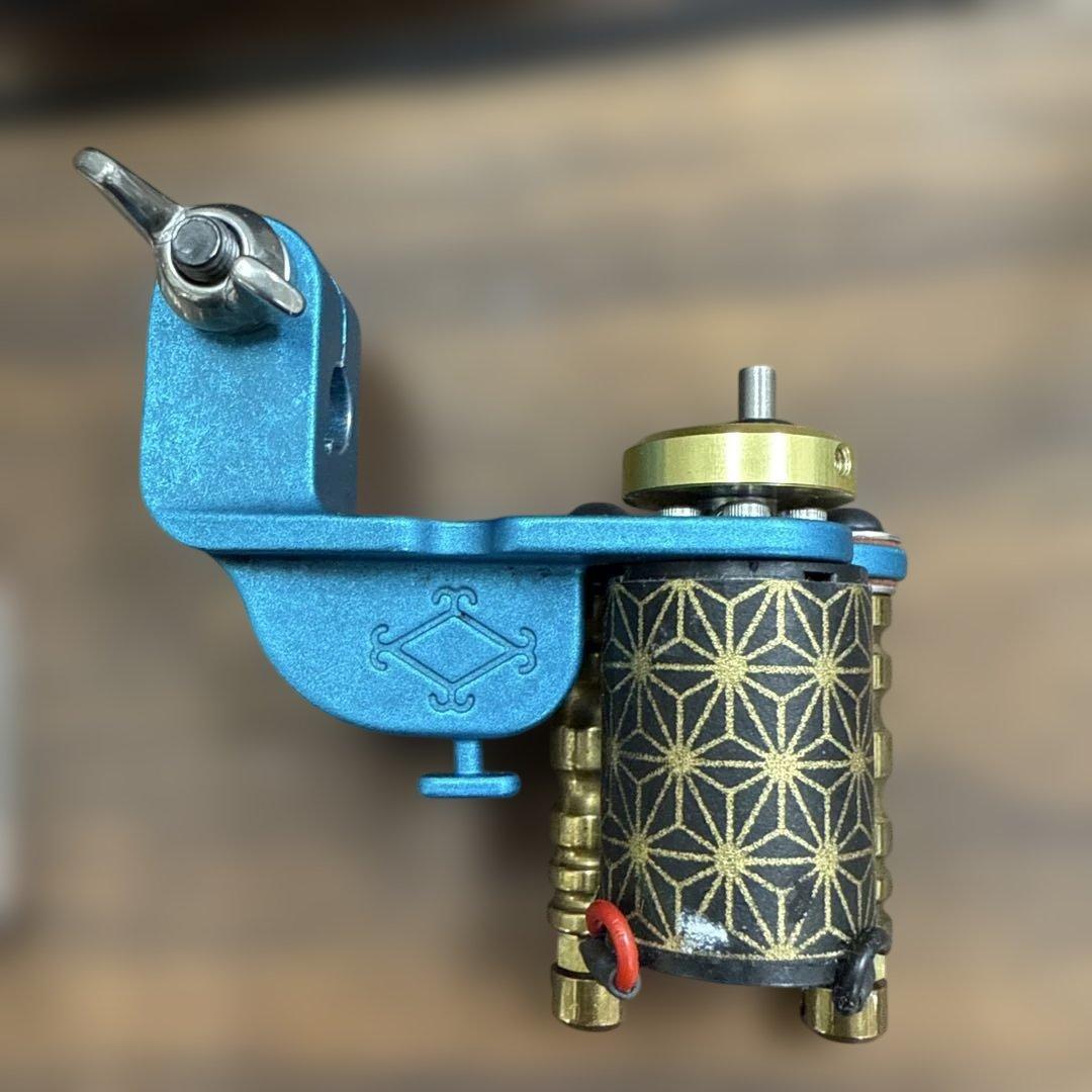 ウィザード・タトゥー・マシン　QUINKE ブルー　ロータリーマシン