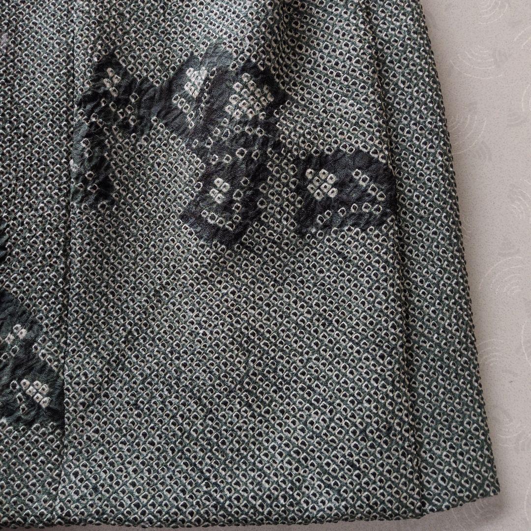 七五三３歳正絹総絞り手縫いの被布（モス・グリーン）中綿無し