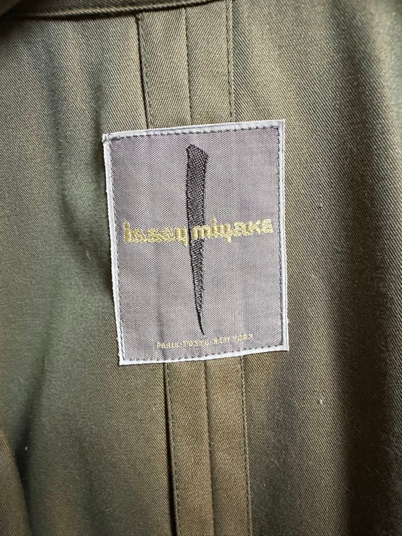 issey miyake オリーブグリーン トレンチコート