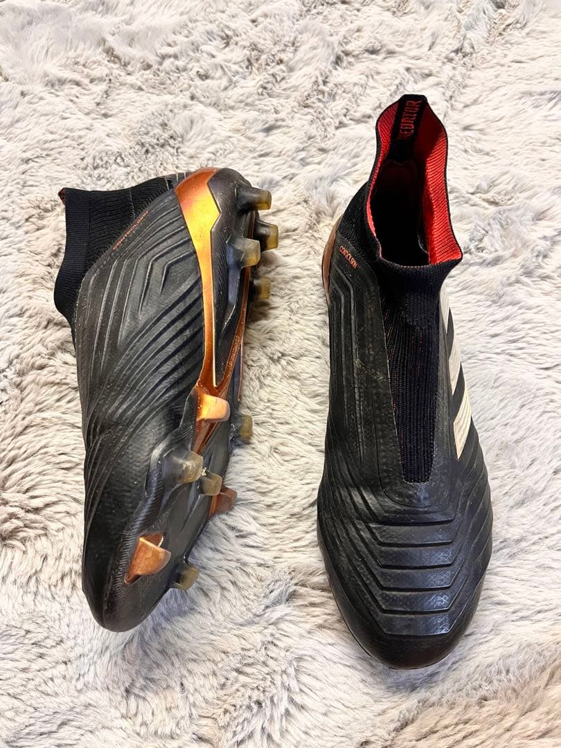 サッカースパイクアディダスプレデター 25.0cm