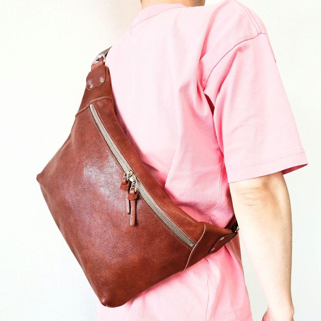 け*ん様 ハンドメイド　ボディバッグ　本革　クリーマー　特大　ブラウン　新品　1