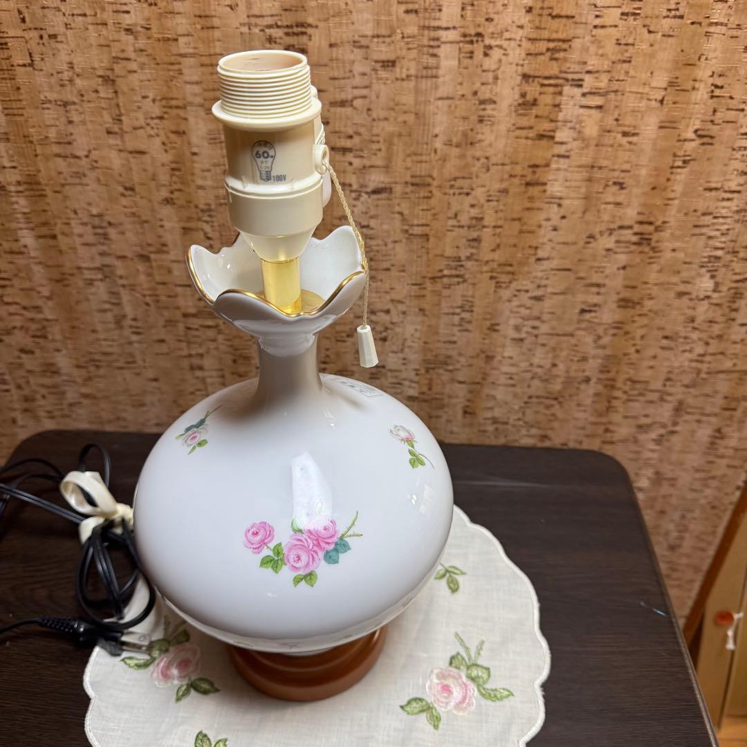 新品、未使用　マイセン　ランプ