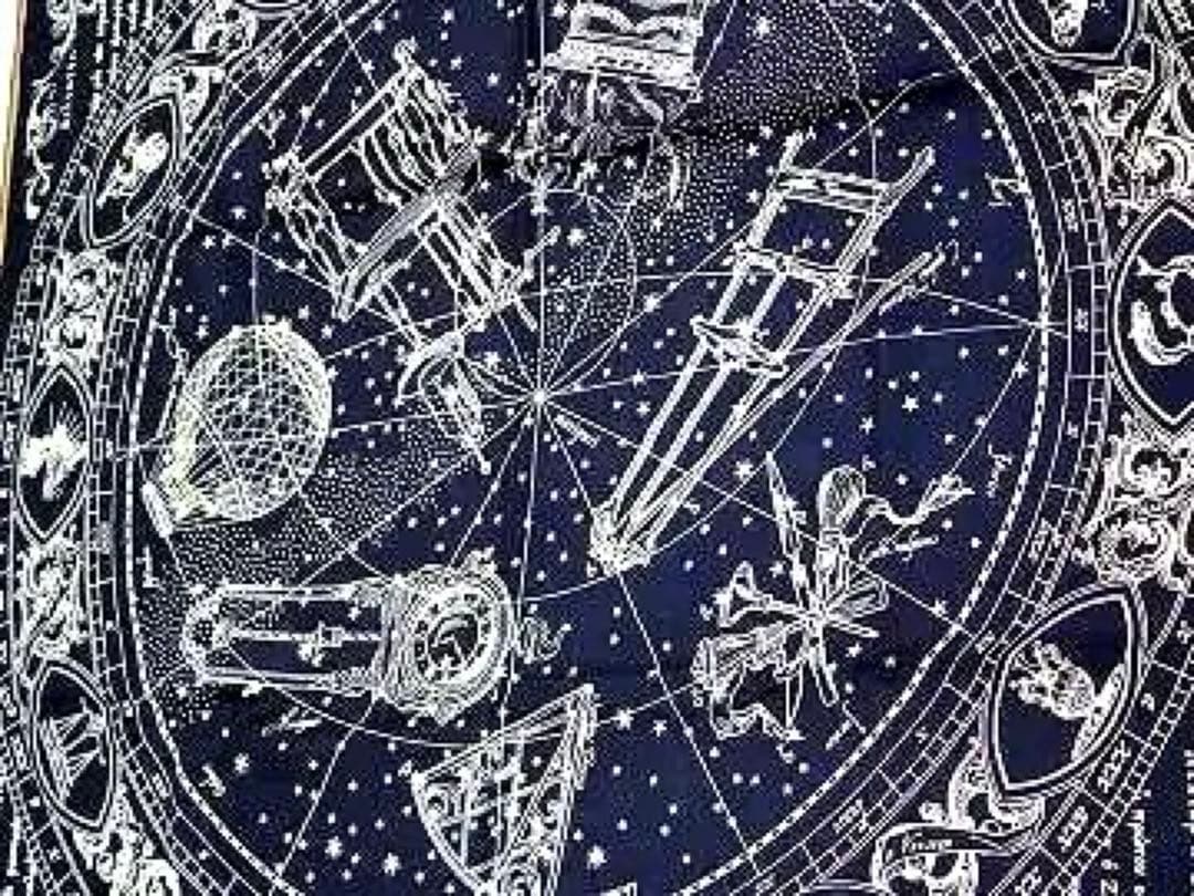manipuri マニプリ /シルクスカーフ/天界図 /ネービー/88x88