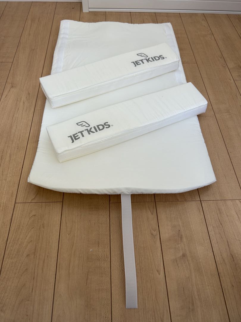 【美品】ジェットキッズ 赤　レッド　スーツケース　子供　ストッケ