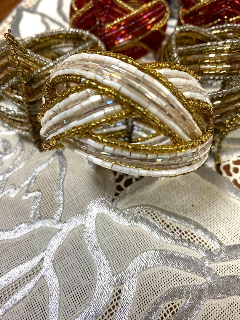 テーブルコーディネート　ナプキンリング　ビジュー最高！　ブレスレットにも