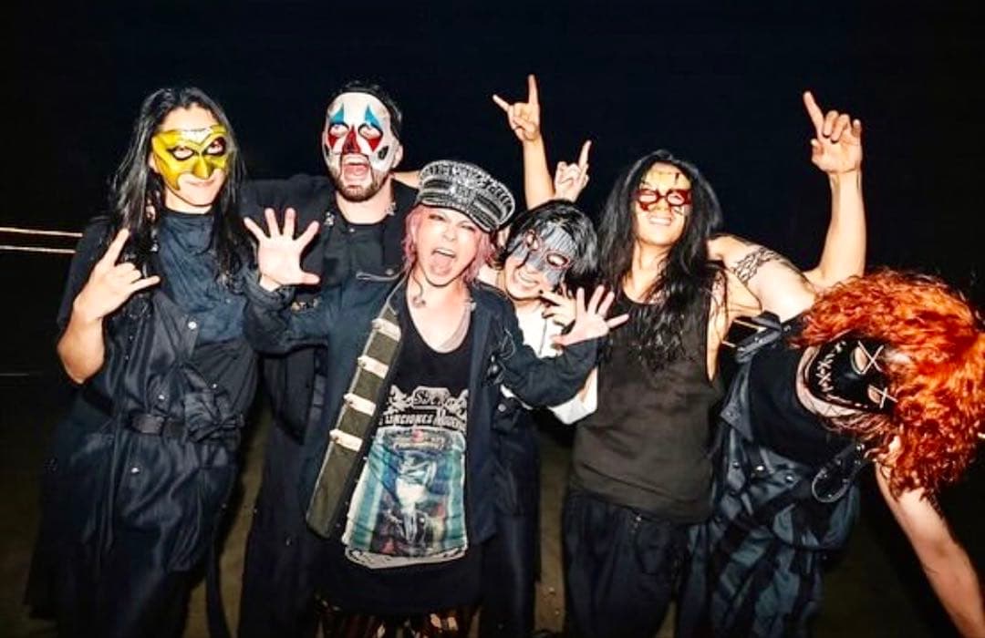 HYDE着用 share spiritタンクトップ