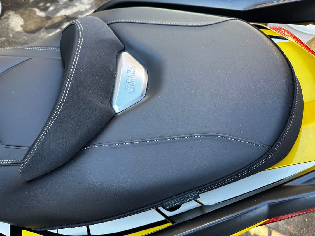 ヤマハ XMAX250 SG42J ワイズギアコンフォートシート 美品