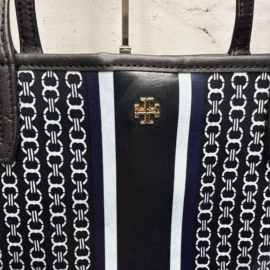 (美品)大人気、トリーバーチ、トートバッグ、大容量、A-4可、PVC地、人気色