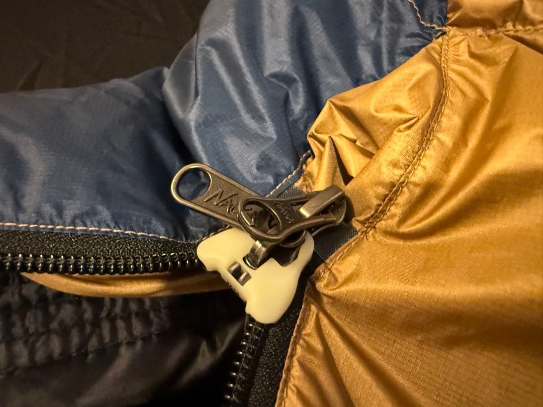 まんまる ナンガ オーロラライト 450DX レギュラー ネイビ