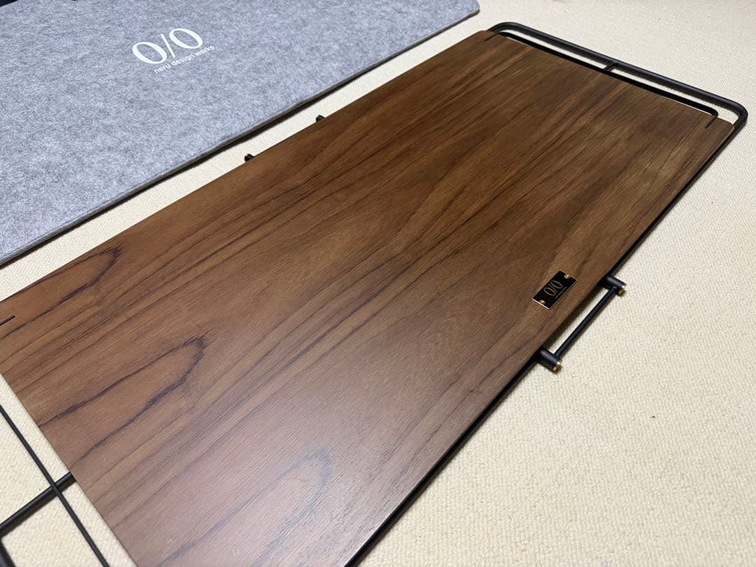 ネルデザインワークス×ノデルデザイン バタフライテーブルM