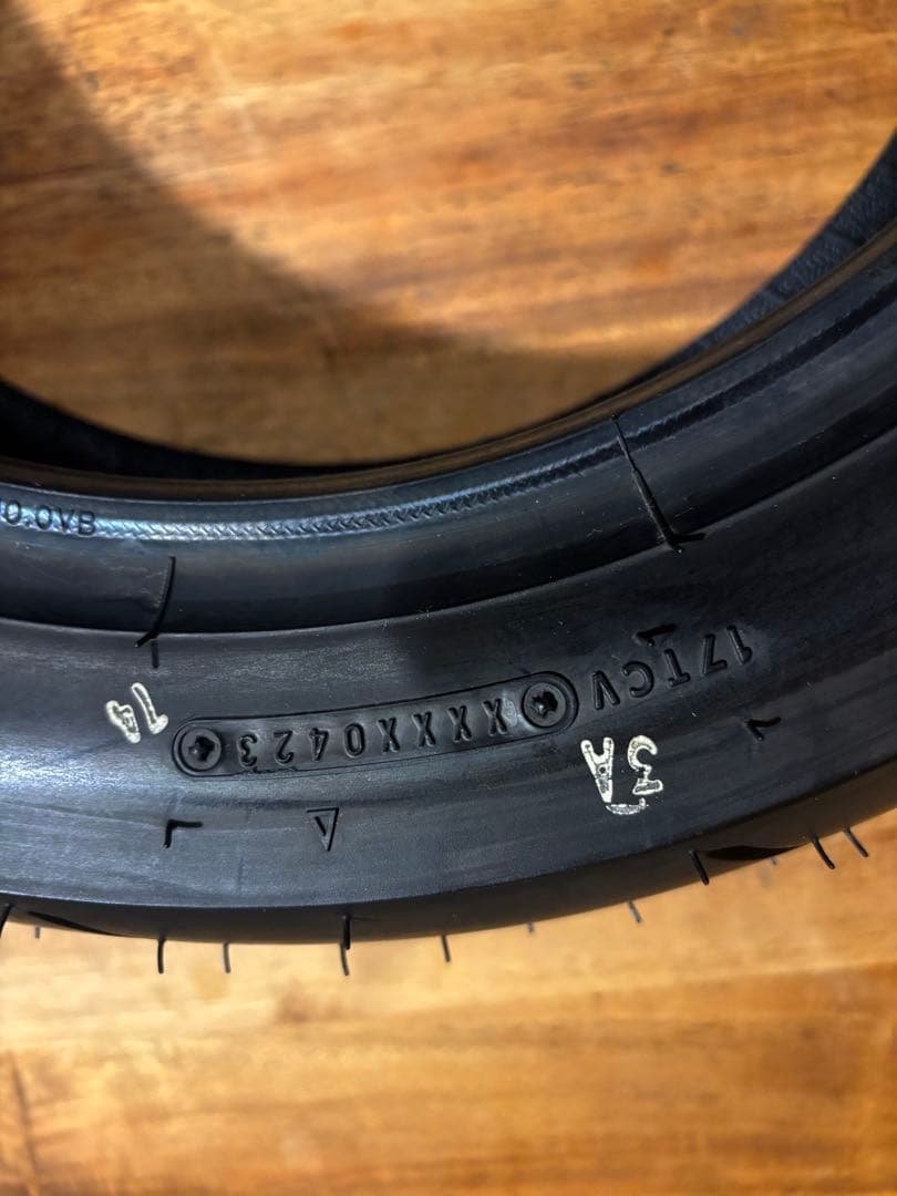 ダンロップ 120/70-12 　130/70-12 タイヤ前後セット　TT93