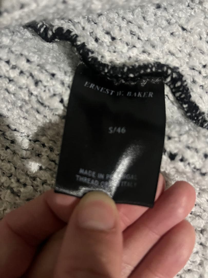 ERNEST W. BAKER ブラック&ホワイト ブークレカーディガン