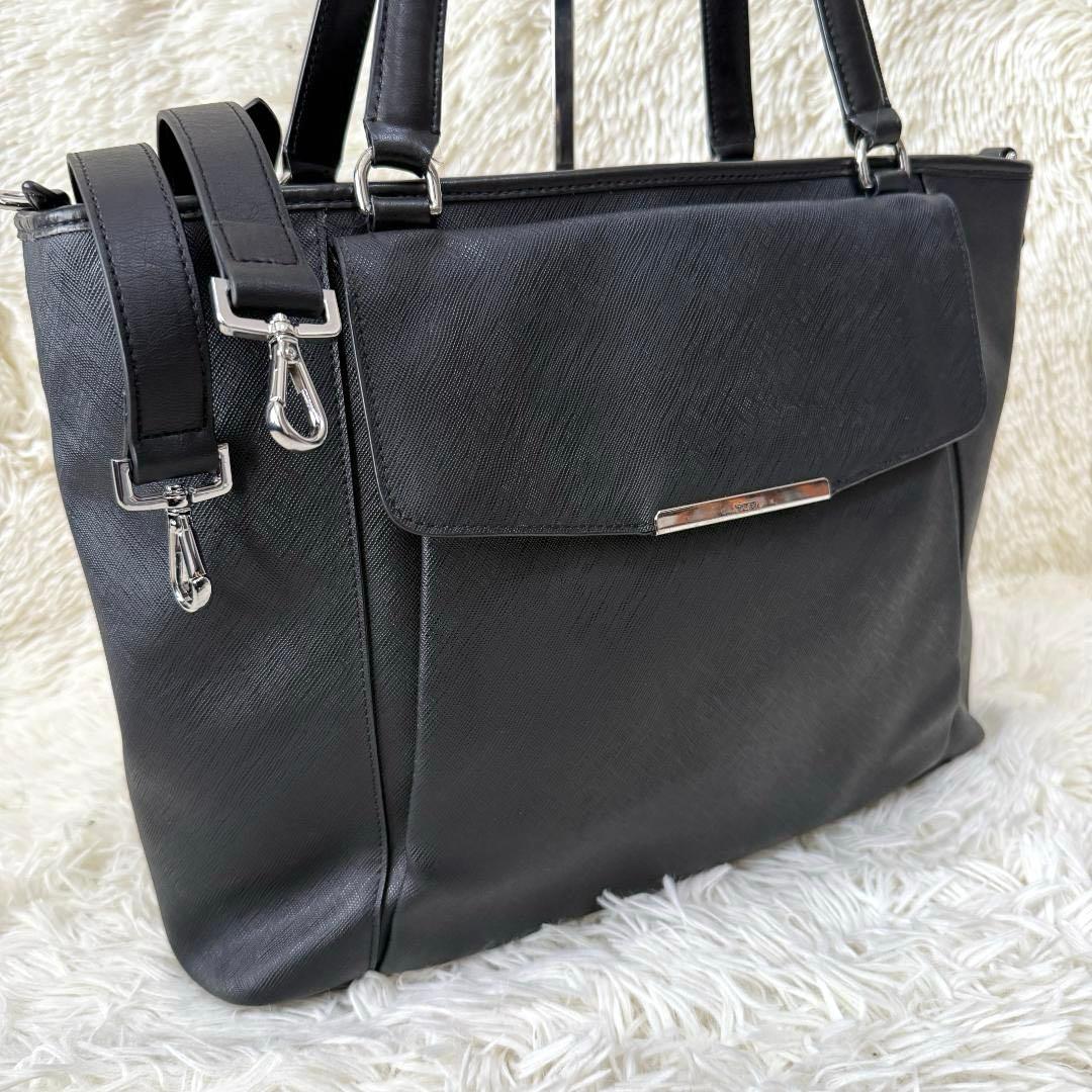 ひろ様✨TUMI トゥミ レザー トートバッグ ビジネスバッグ ロゴ刻印 A4