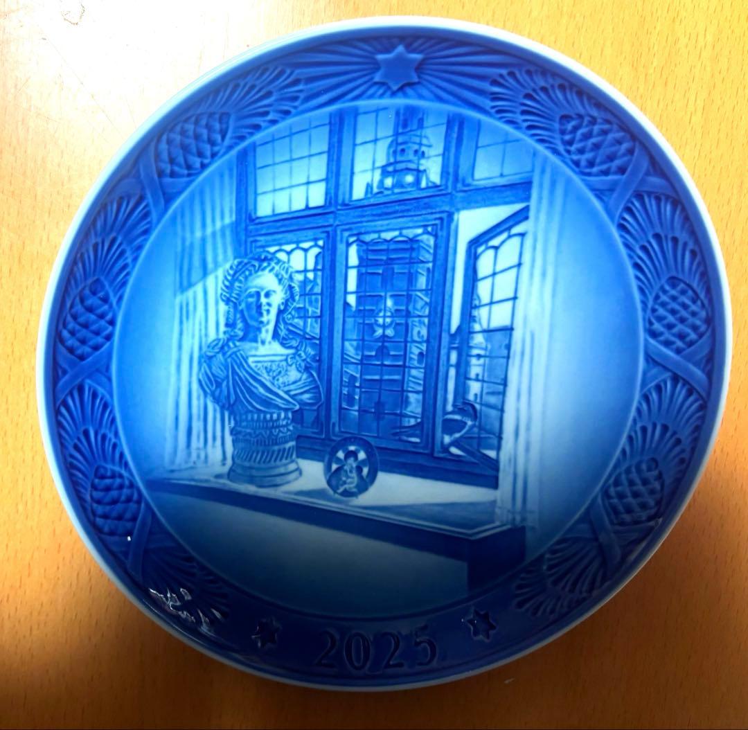 ロイヤルコペンハーゲン　2025 イヤープレート