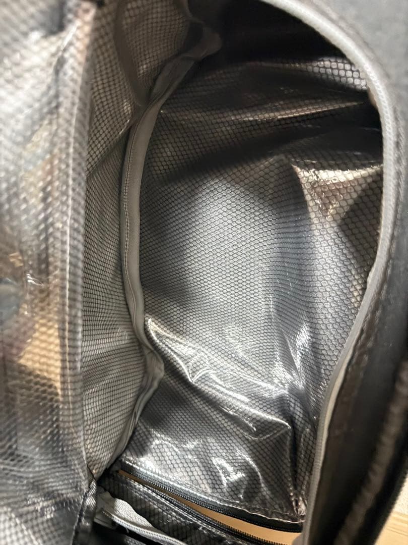 【美品】BURTON　86L　ウィーリーダブルデッキ　スーツケース