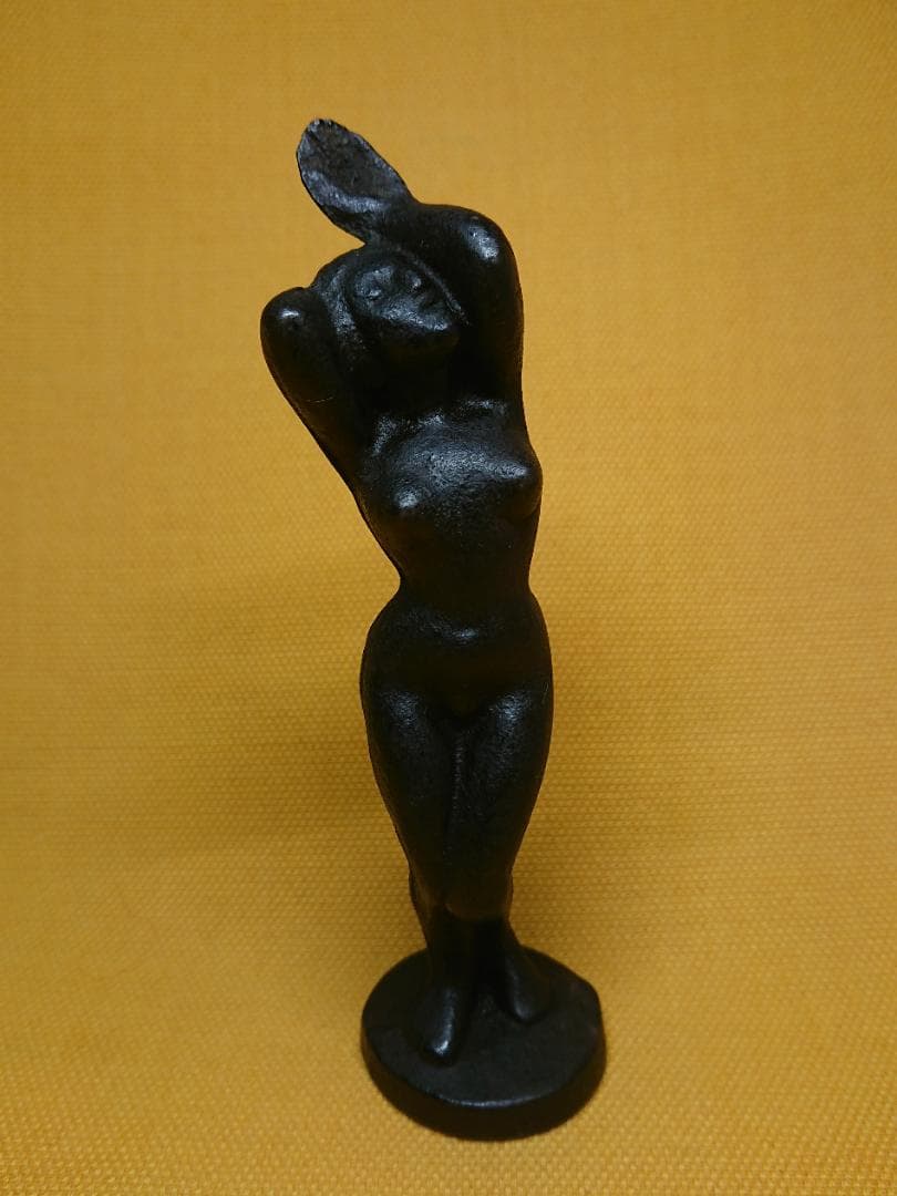 人形　金属　彫像　オブジェ　置物　インテリア　工芸品　美術品　A1341