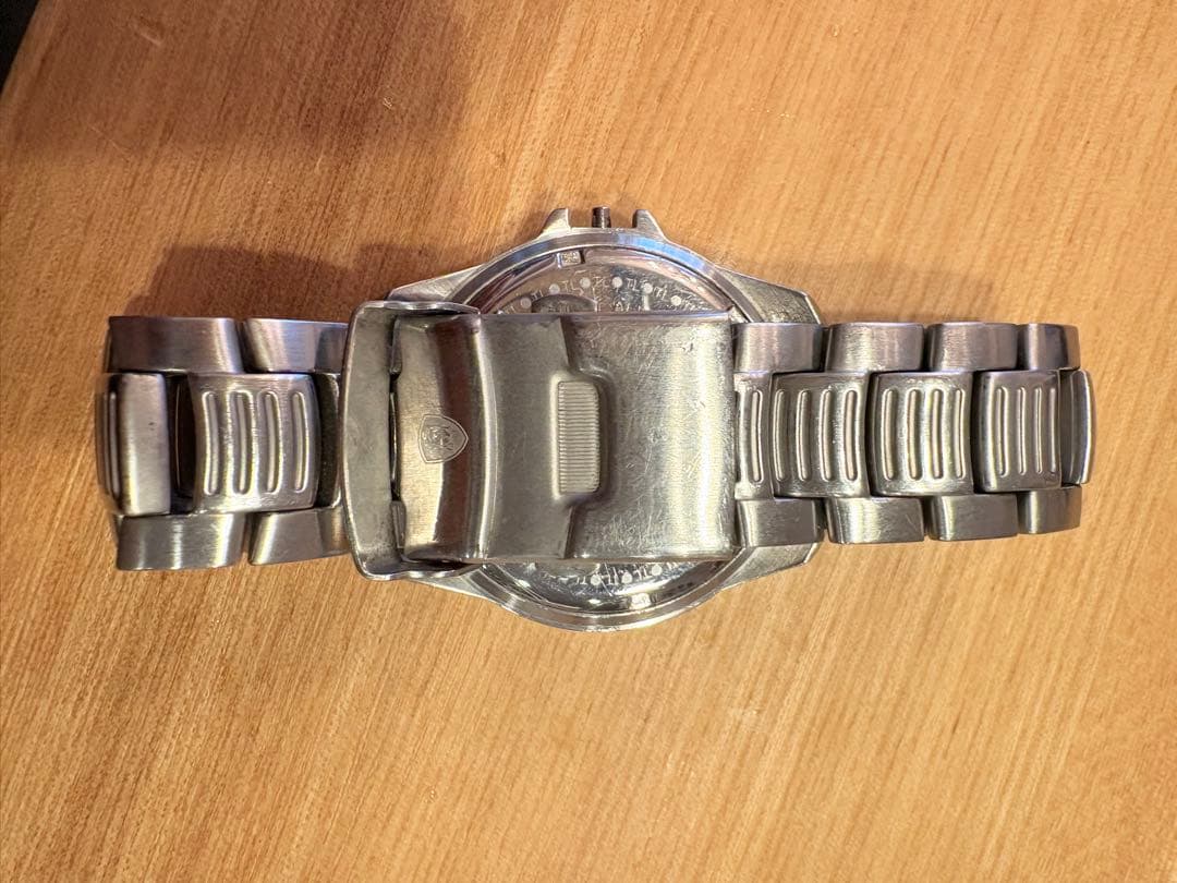 【Tonino Lamborghini 】世界限定　メンズ腕時計 100m防水