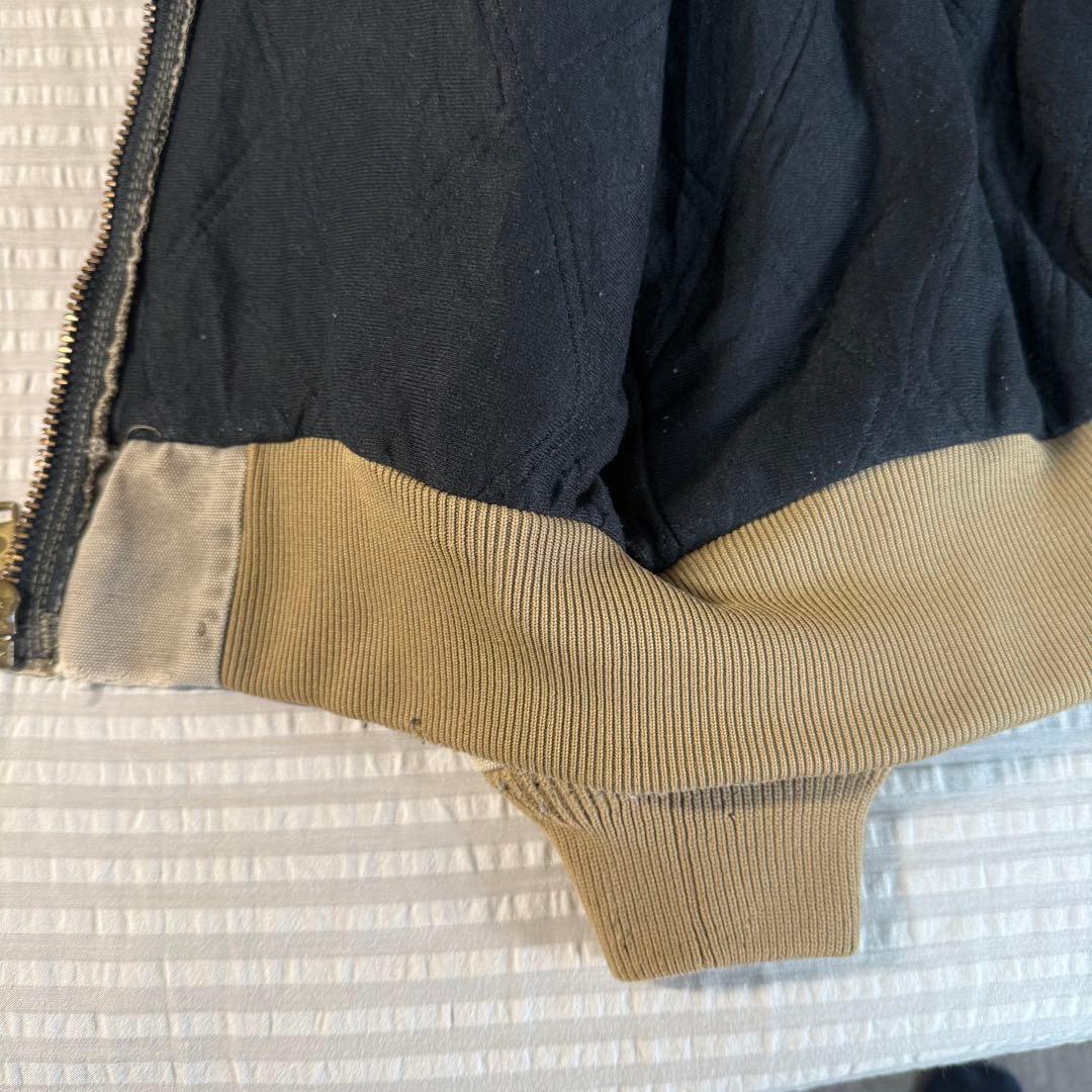 希少 USA製 カーハートアクティブジャケット J68 DES