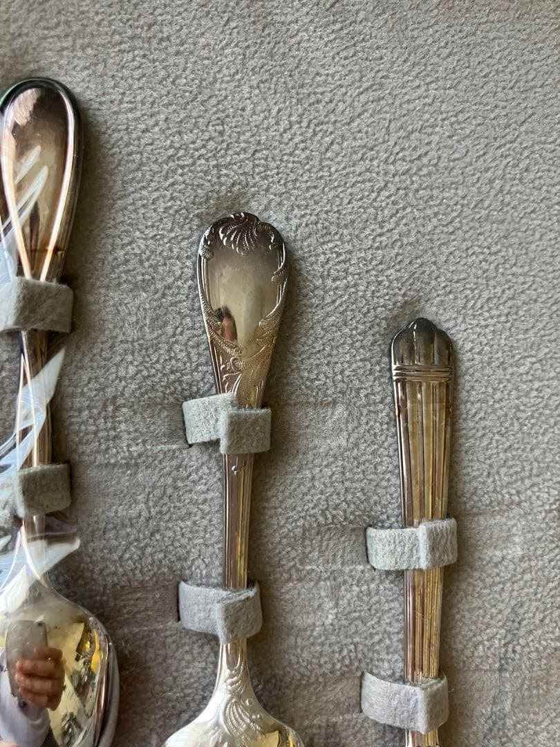 【未開封】クリストフル　シルバー　ティースプーン　５本セット　柄違い