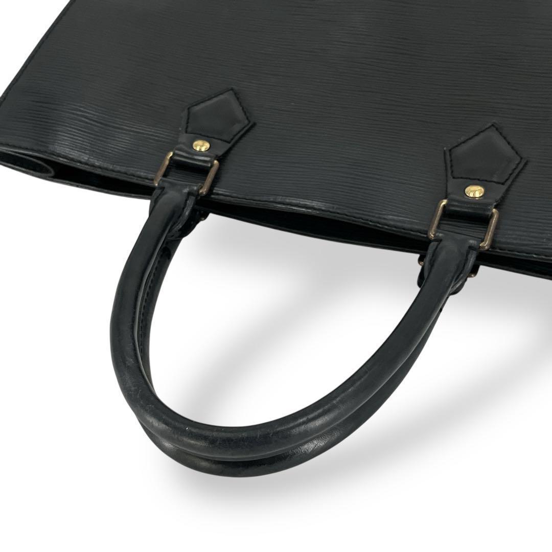 ルイヴィトン　サックプラ　ハンドバッグ　トートバッグ　エピ　ブラック　A4収納可