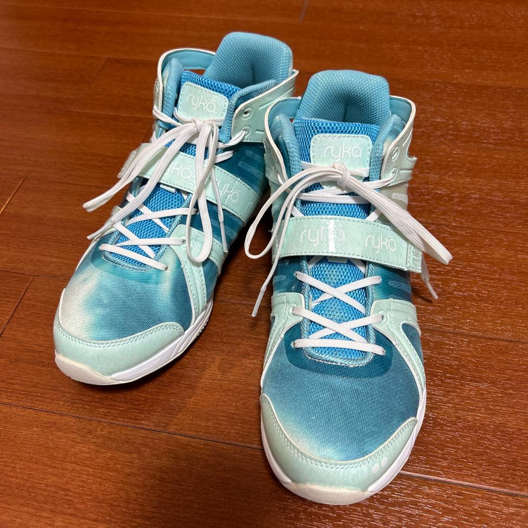 ライカフィットネスシューズ　24.5cm