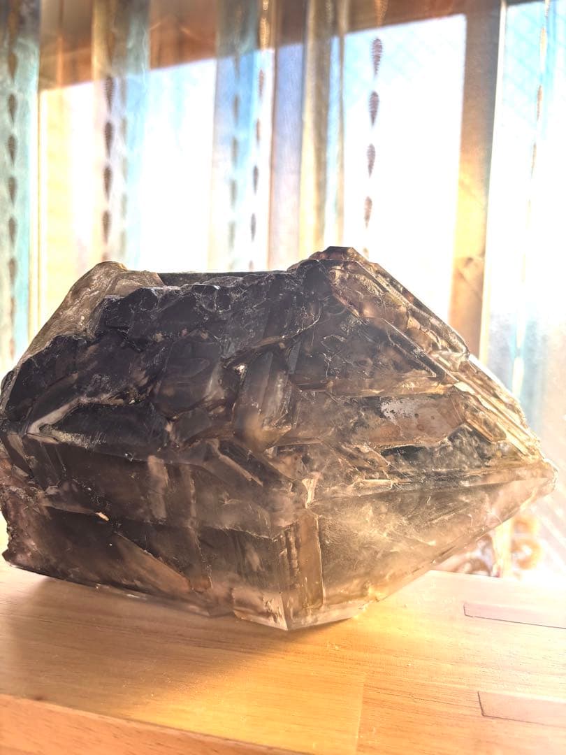 【超希少】エレスチャルクオーツ（骸骨水晶） 約4.7kg ブラジル産