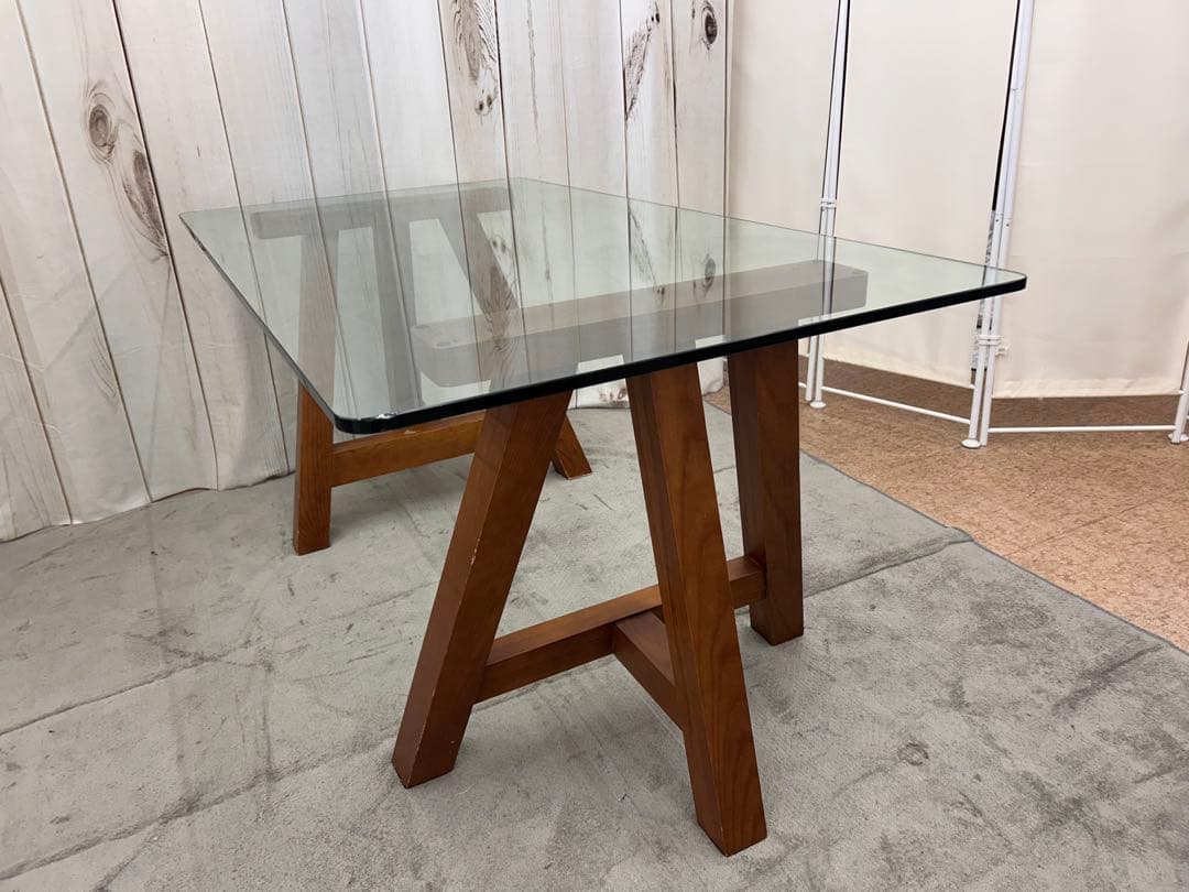 Francfranc/フランフラン　ガラスダイニングテーブル