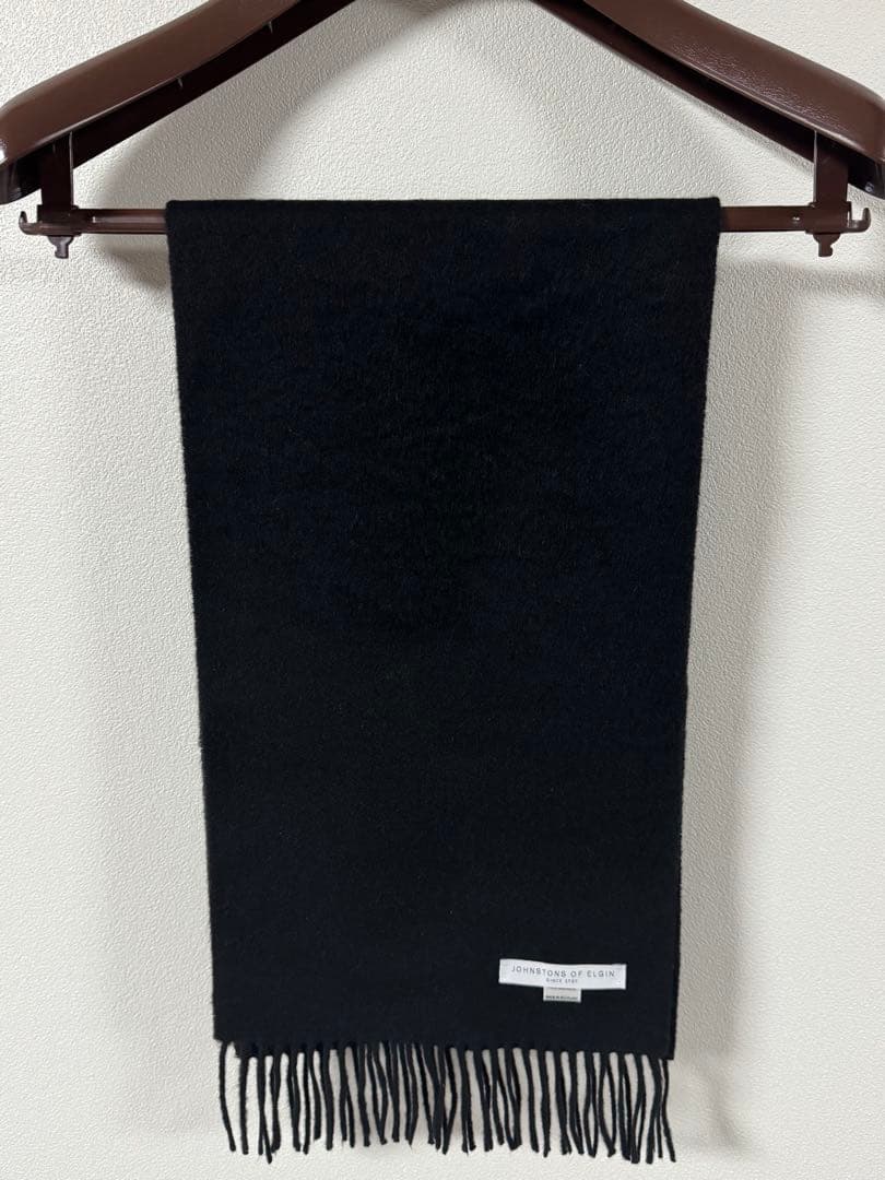 まもなくセール終了　ジョンストンズ　カシミヤ　黒　ブラック　マフラー