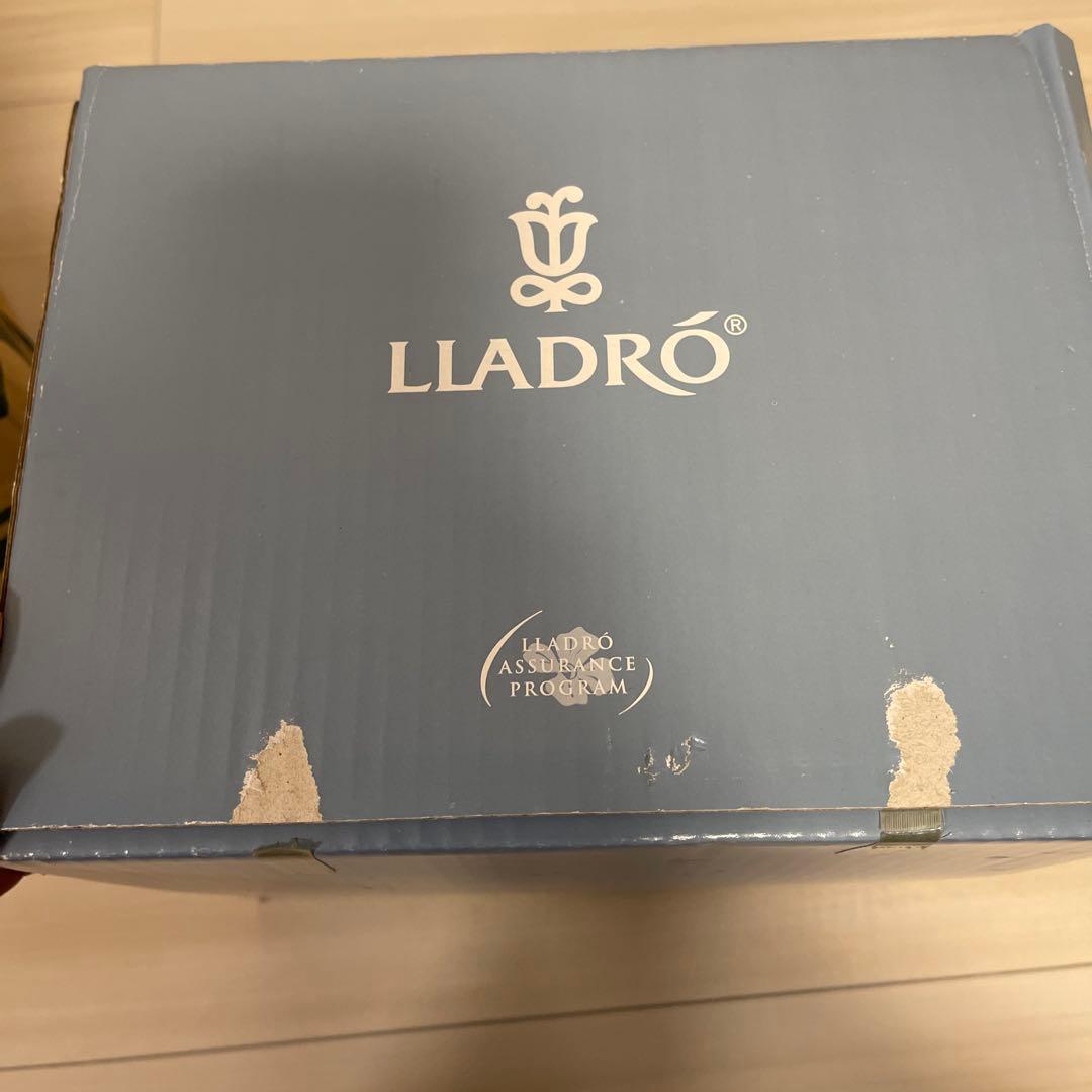 リヤドロ Lladro 福を呼ぶ鳥(小・grey)フクロウ