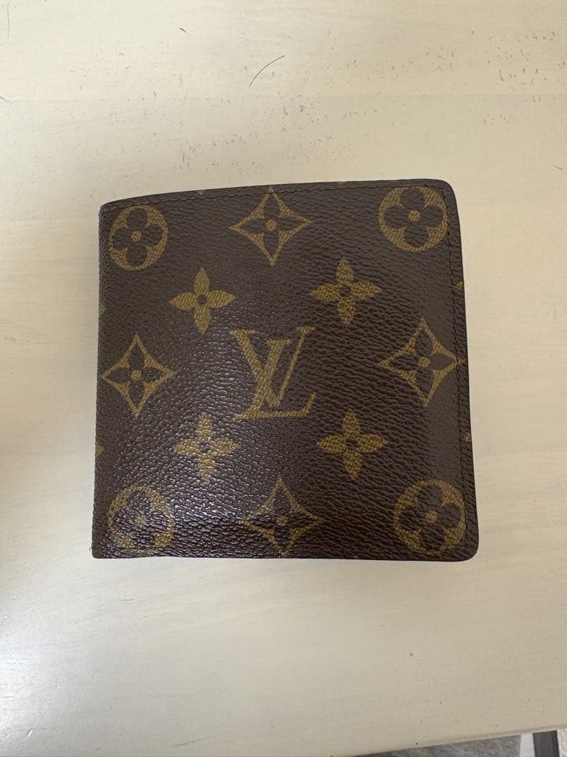 Louis Vuitton モノグラム 二つ折り財布 made in spain