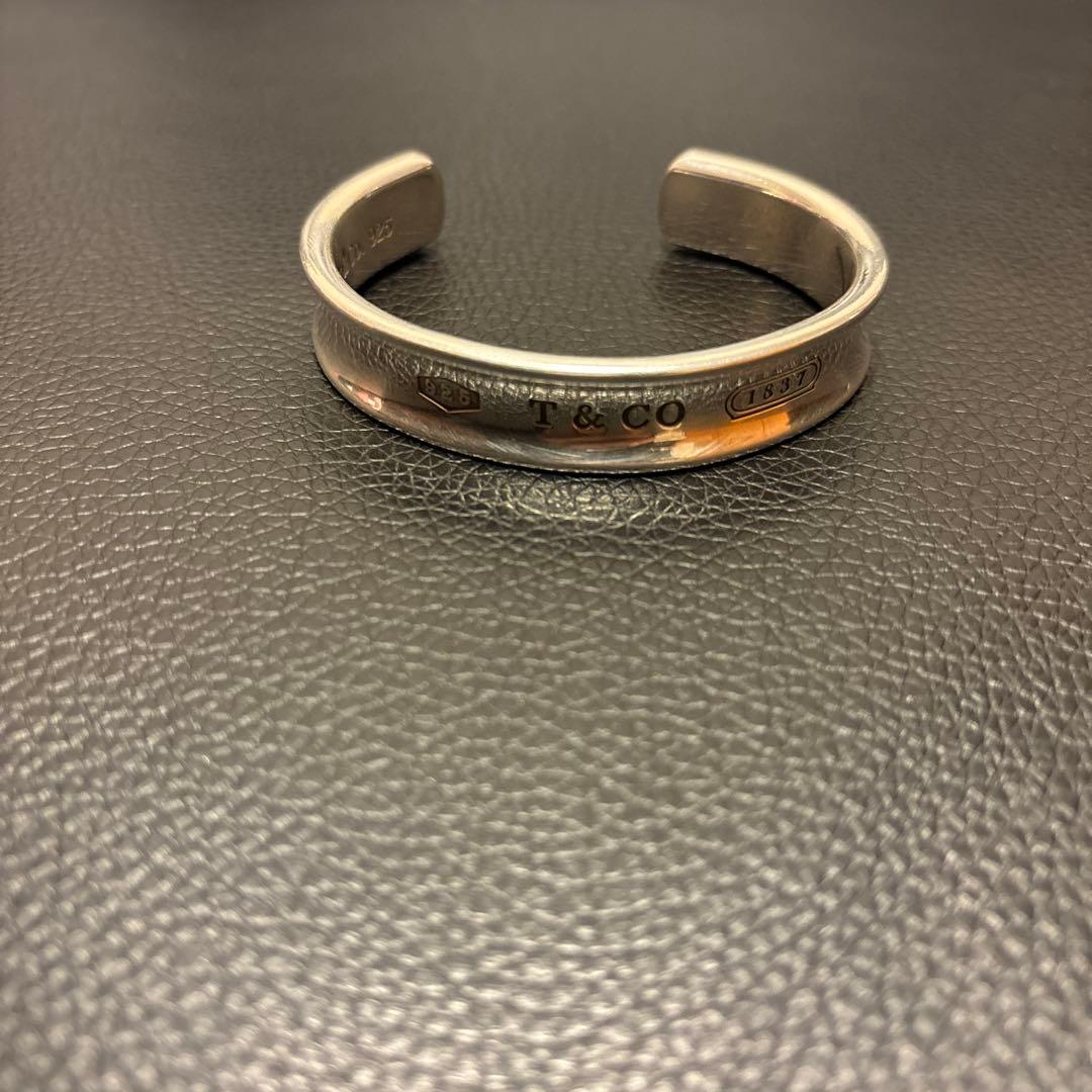 T & Co. シルバー バングル