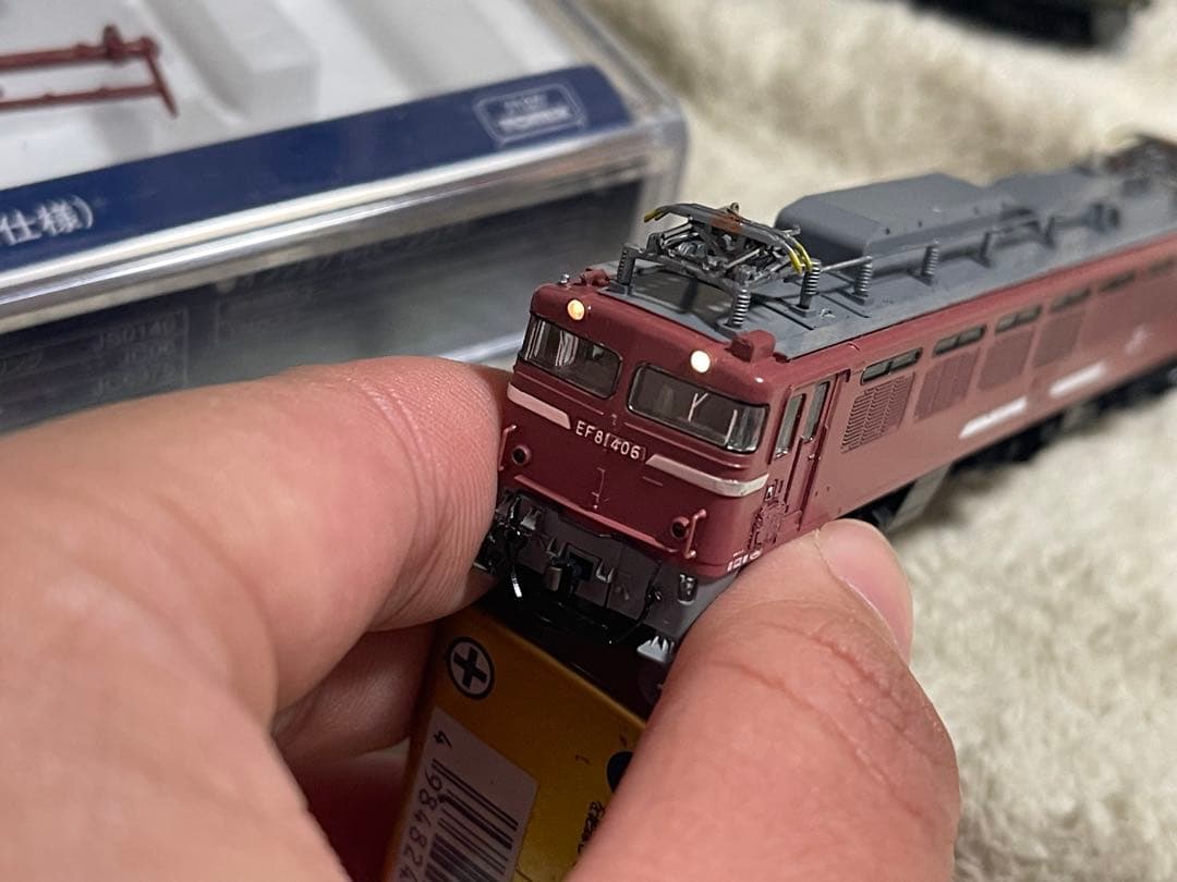 ハ*ー様 TOMIX EF81 トワイライト色& 貨物 400番台 (小加工)