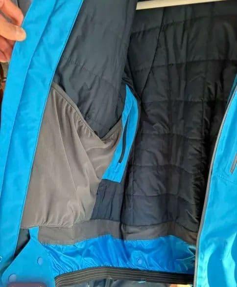 パタゴニア インサレーテッド パウダー ボウル ジャケット　ゴアテックス