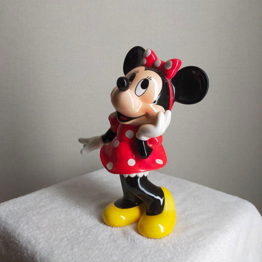 ディズニーインテリア　ミニーマウス　陶製オブジェ　置物