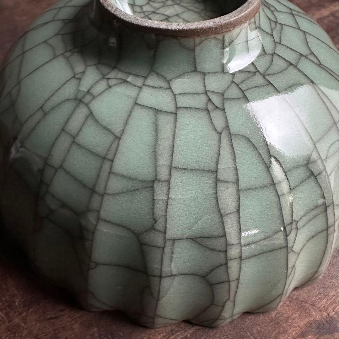 青磁　輪花杯　郊壇官窯　哥窯　唐物　中国美術　中国古玩