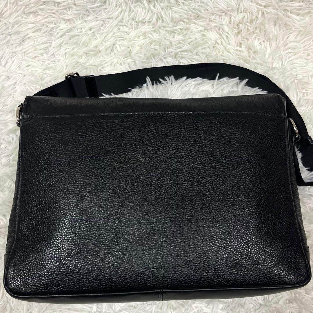 美品✨COACHヘンリーメッセンジャーバッグ ペブルドレザーブラックF54149