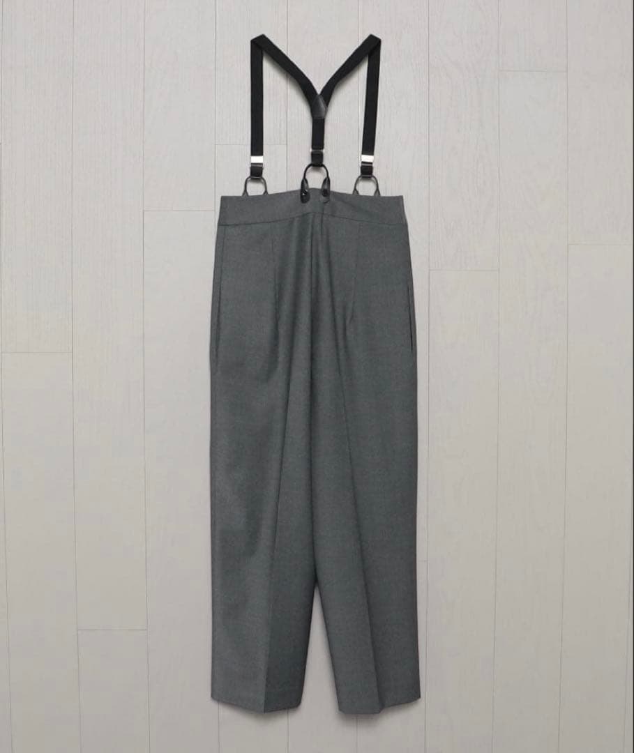 美品＜H＞ハイウエストサスペンダーパンツ