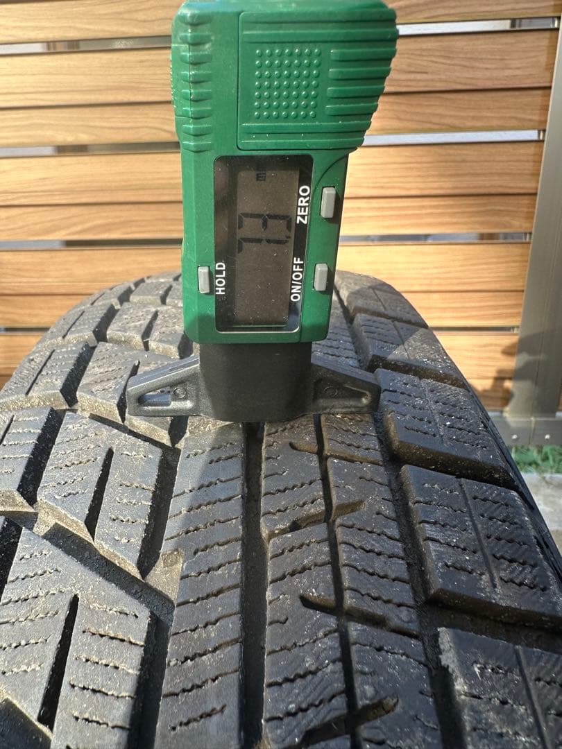 ヨコハマ　アイスガード6/IG60 175/65R15 22年製