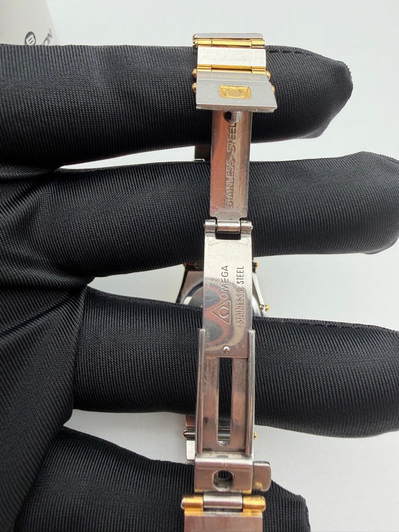 A*y様 OMEGA コンステレーション ゴールド×シルバー